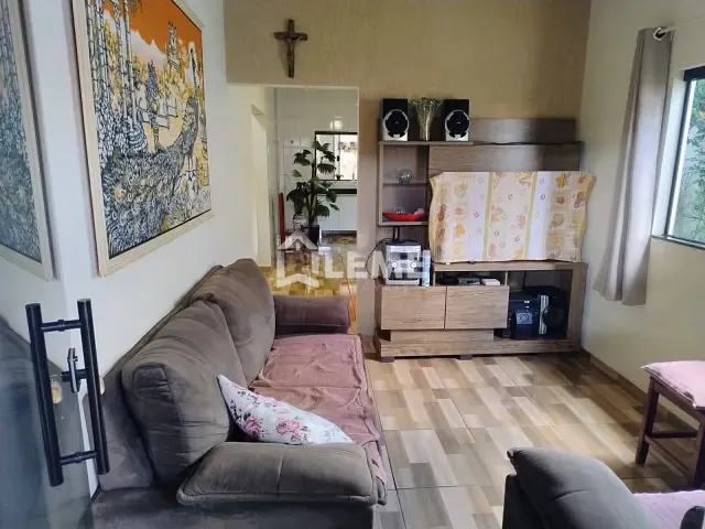 Casa com 183m² 2 quartos e 2 banheiros, à venda, no bairro Jardim Botânico em Mococa