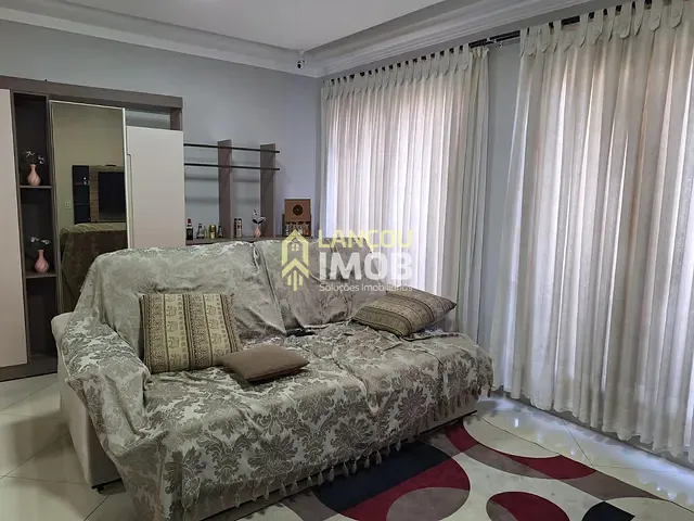Casa 3 quartos e 2 banheiros, à venda, no bairro Horto Florestal em Jundiaí