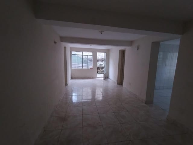 Foto do Casa - Casa para locação, Vila São Francisco, Lavras, MG | Burgarelli Imóveis