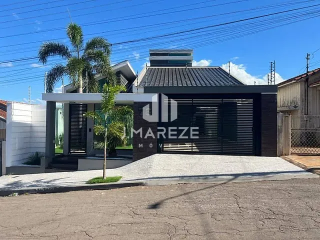 Casa com 430m² 3 quartos e 3 banheiros, à venda, no bairro Vila São José Bassa em Apucarana