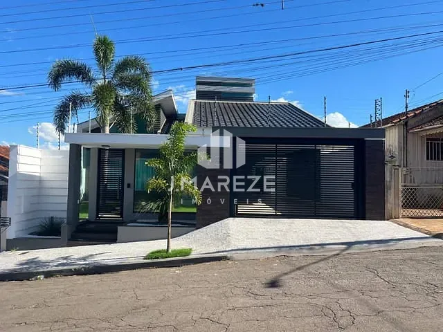 Casa com 430m² 3 quartos e 3 banheiros, à venda, no bairro Vila São José Bassa em Apucarana