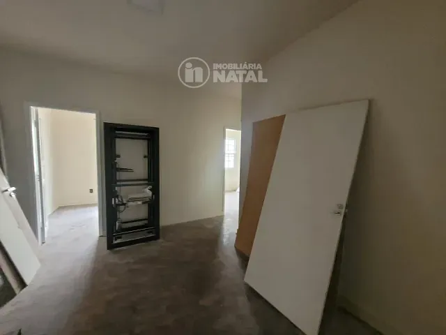 Casa para alugar, no bairro Centro em Londrina
