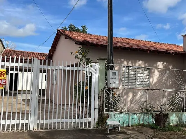 Casa com 378m² 2 quartos e 1 banheiro, à venda, no bairro Vila Milena em Paraíso do Tocantins
