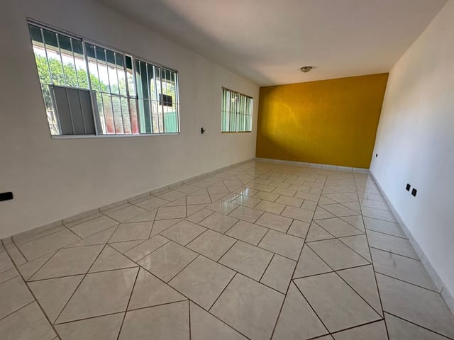 Foto do Casa - Casa para locação com 3 dormitórios (1 suíte), 4 vagas, 237m² - Jardim Esperança, Londrina, PR | Premier Imóveis