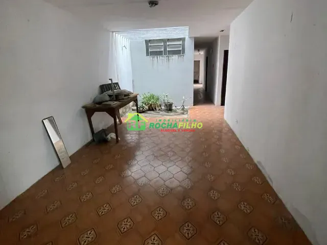 Casa com 240m², à venda, no bairro Vermelha em Teresina