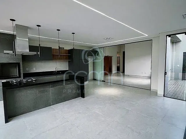 Casa com 2200m² 3 quartos e 4 banheiros, à venda, no bairro Terra Vista Residence Club em Mirassol