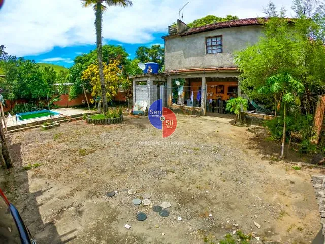 Casa com 715m² 2 quartos e 1 banheiro, à venda, no bairro Campinho (Suruí) em Magé