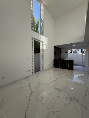 Casa 4 quartos e 3 banheiros, à venda, no bairro Praia do Sol  em João Pessoa