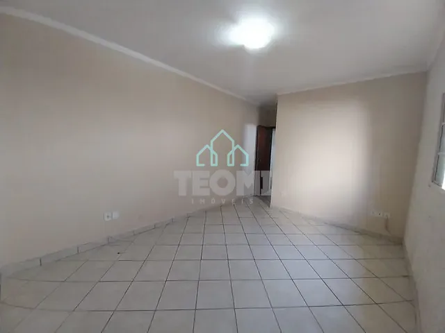 Casa com 150m² 2 quartos e 2 banheiros, à venda, no bairro Parque Senhor do Bonfim em Taubaté