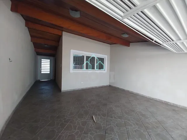Casa com 150m² 2 quartos e 2 banheiros, à venda, no bairro Parque Senhor do Bonfim em Taubaté
