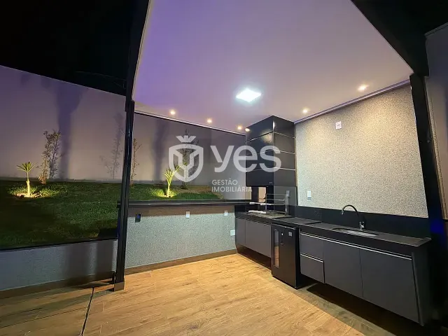 Casa 2 quartos e 3 banheiros, à venda, no bairro Jardim Europa em Araxá