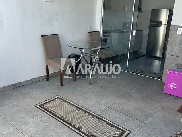 Casa com 267m² 4 quartos e 2 banheiros, à venda, no bairro São Vicente em Itajaí