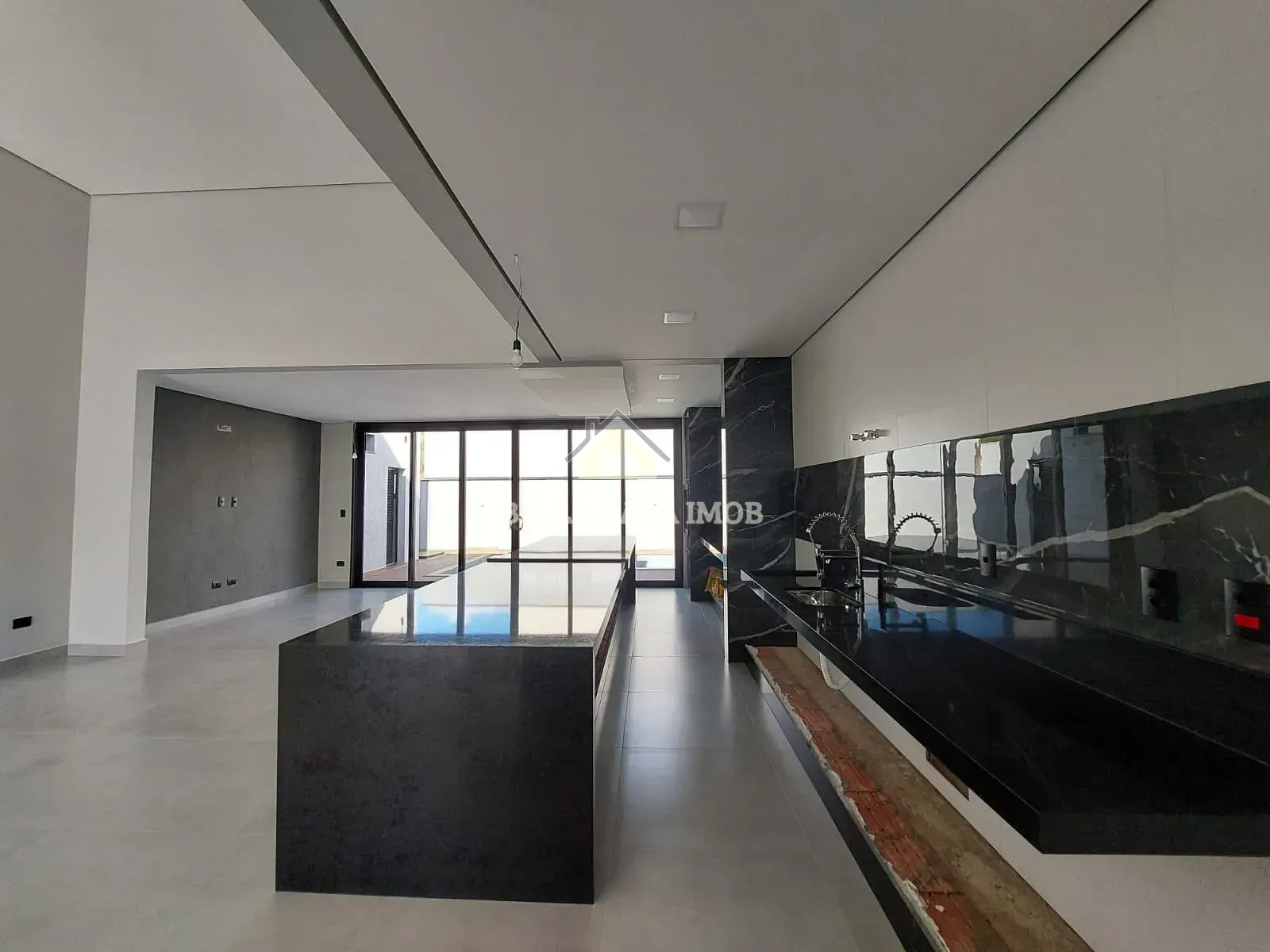 Casa, 3 quartos, 245 m² - Foto 11