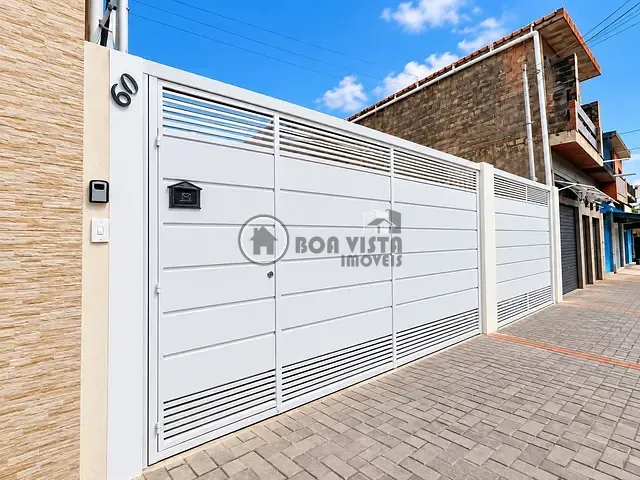 Casa com 125m² 2 quartos e 1 banheiro, à venda, no bairro Taba Marajoara em Suzano