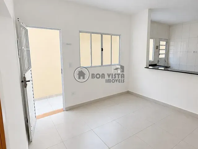 Casa com 125m² 2 quartos e 1 banheiro, à venda, no bairro Taba Marajoara em Suzano