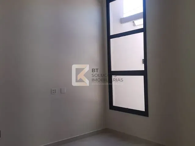Casa com 125m² 3 quartos e 1 banheiro, à venda, no bairro Vila Avaí em Indaiatuba