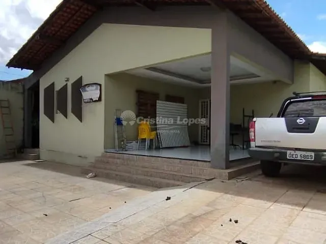 Casa com 384m² 3 quartos e 4 banheiros, à venda, no bairro Horto em Teresina