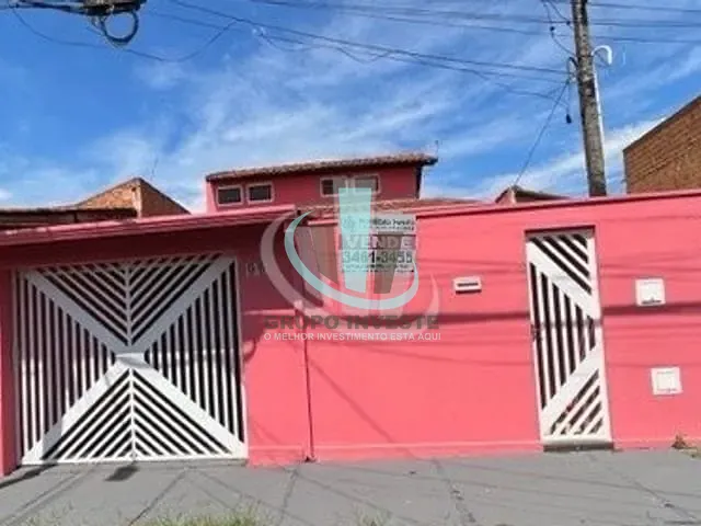 Casa com 1875m² 3 quartos e 1 banheiro, à venda, no bairro JARDIM INDAIÁ em ARARAQUARA
