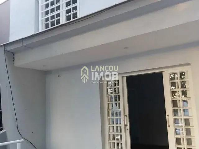 Casa para alugar, no bairro Chácara Urbana em Jundiaí