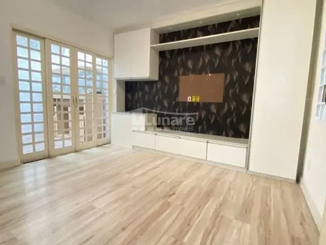 Casa com 161m² 3 quartos e 2 banheiros, à venda, no bairro Jardim Juliana em Mogi das Cruzes