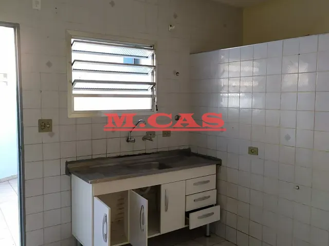 Casa 1 quarto e 1 banheiro, para alugar, no bairro Vila Invernada em São Paulo