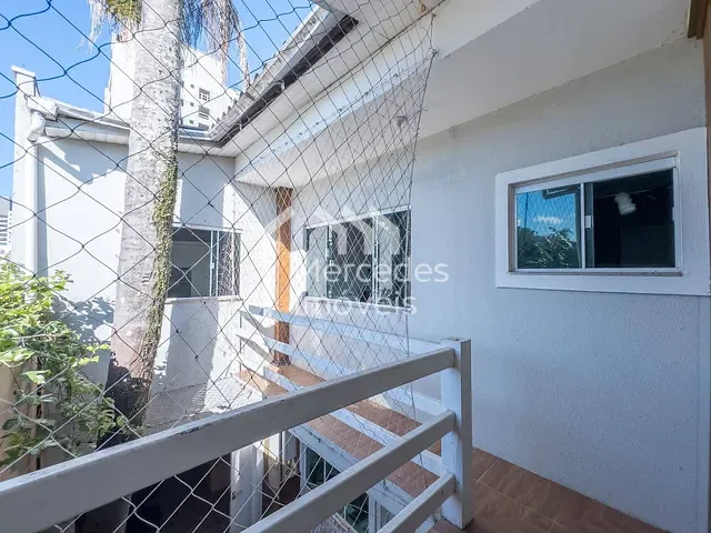 Casa com 300m² 4 quartos e 4 banheiros, à venda, no bairro Centro em Itajaí