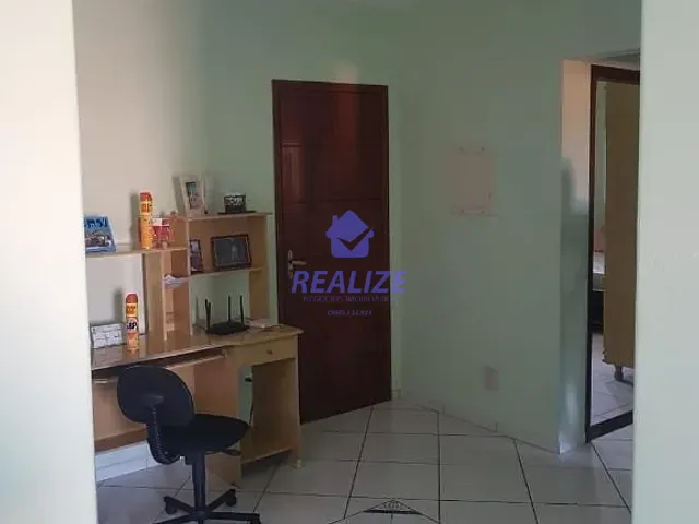 Casa com 240m² 3 quartos e 3 banheiros, à venda, no bairro Jardim Paraíso em Botucatu