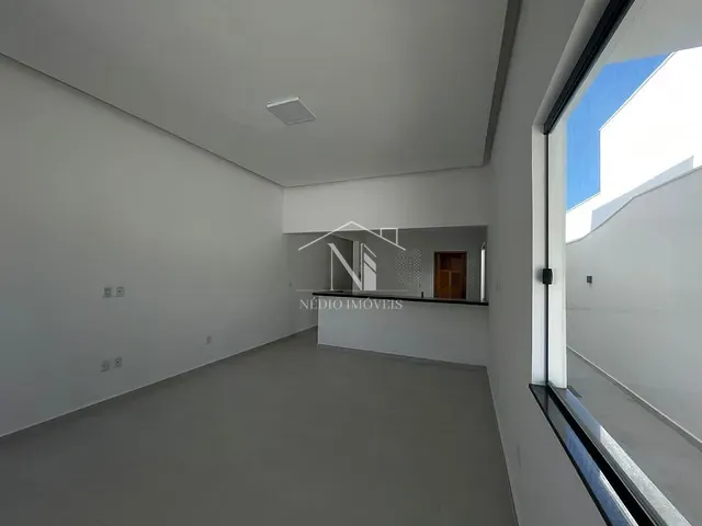 Casa 3 quartos e 2 banheiros, à venda, no bairro Barroco (Itaipuaçu) em Maricá