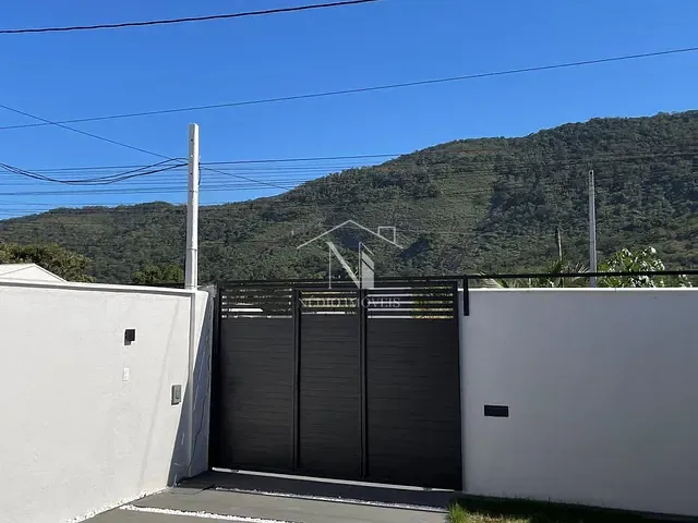 Casa 3 quartos e 2 banheiros, à venda, no bairro Barroco (Itaipuaçu) em Maricá