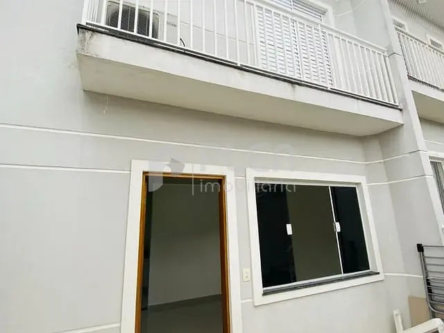 Casa 2 quartos e 3 banheiros, à venda, no bairro Vila Irmãos Arnoni em São Paulo