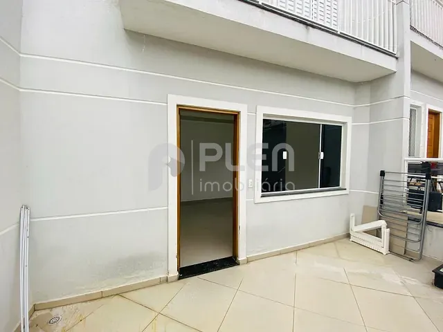 Casa 2 quartos e 3 banheiros, à venda, no bairro Vila Irmãos Arnoni em São Paulo