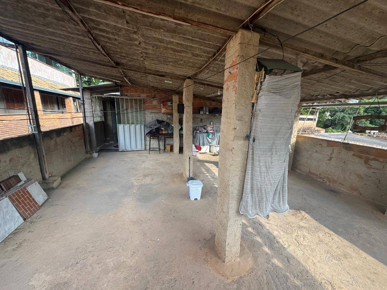 Casa à venda com 4 quartos, 360m² - Foto 21