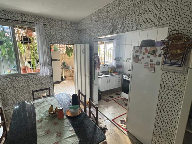 Casa 4 quartos e 2 banheiros, à venda, no bairro São Cosme de Baixo (São Benedito) em Santa Luzia