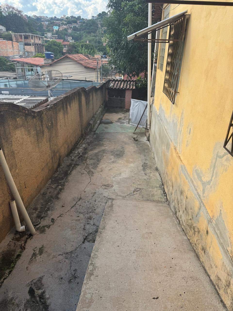 Casa à venda com 4 quartos, 360m² - Foto 41