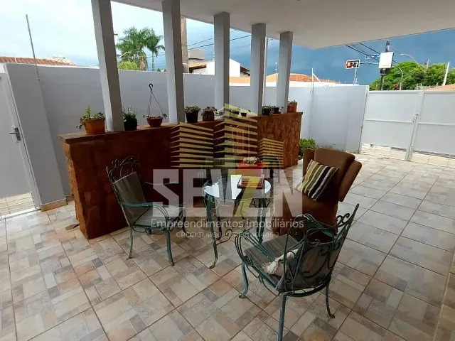 Casa com 333m² 3 quartos e 3 banheiros, à venda, no bairro Jardim Brasil em Bauru