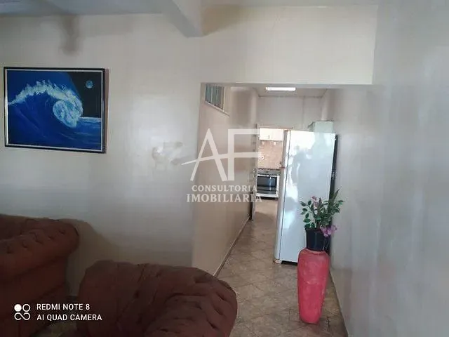 Casa com 250m² 6 quartos e 2 banheiros, à venda, no bairro Flor Do Vale em Tremembé