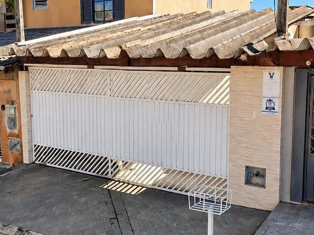 Casa 2 quartos e 3 banheiros, à venda, no bairro Chácara Jafet em Mogi das Cruzes