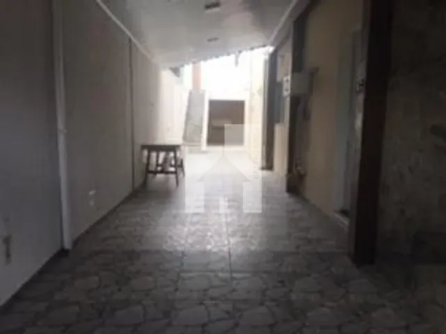 Casa com 250m² 3 quartos e 4 banheiros, à venda, no bairro Jardim Tannus em Jundiaí