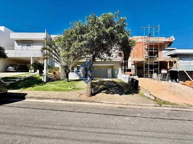 Casa 3 quartos e 5 banheiros, à venda ou para alugar, no bairro Bosque em Vinhedo