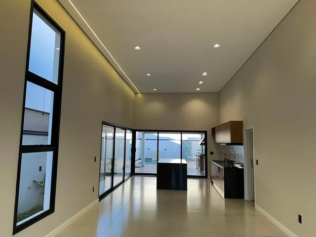 Casa com 360m² 3 quartos e 4 banheiros, à venda, no bairro Residencial Esplanada de Tatuí em Tatuí