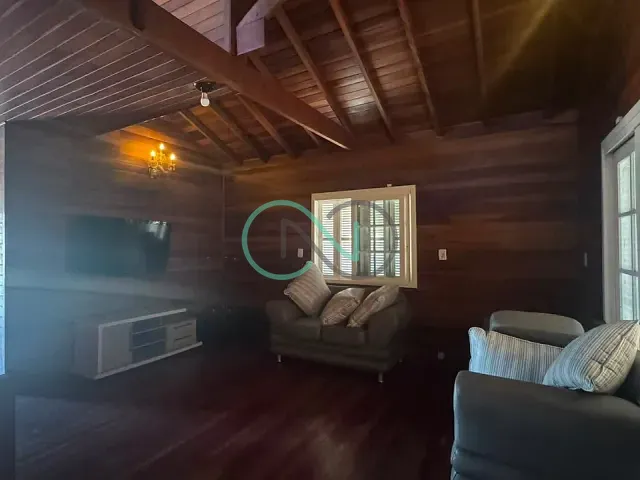 Casa com 650m² 4 quartos e 4 banheiros, à venda ou para alugar, no bairro Oeste em Sapiranga