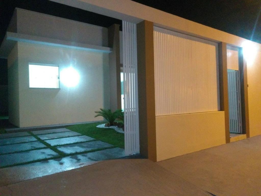 Casa à venda com 2 quartos, 62m² - Foto 1