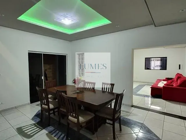 Casa 3 quartos e 3 banheiros, à venda, no bairro Parque Novo Mundo em Americana