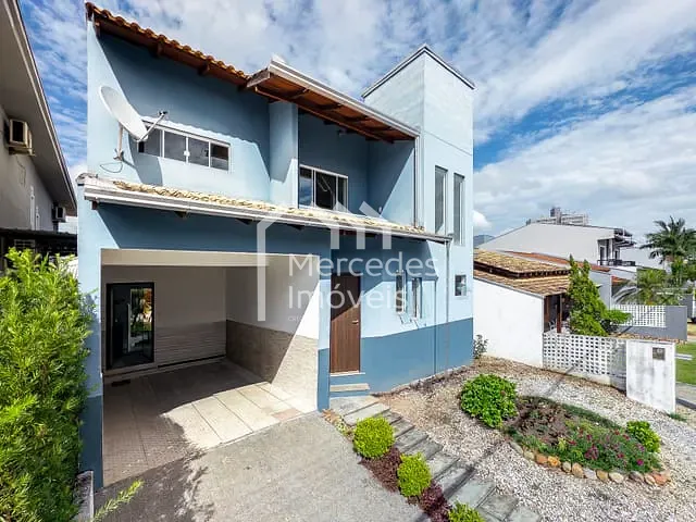 Casa com 286m² 3 quartos e 3 banheiros, à venda, no bairro Dom Bosco em Itajaí