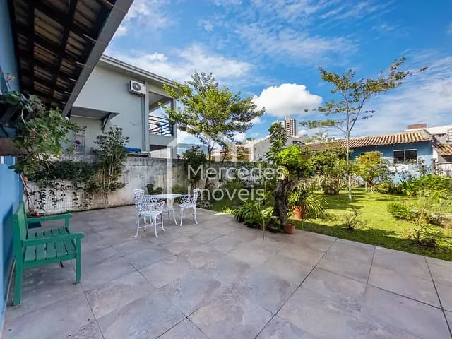 Casa com 286m² 3 quartos e 3 banheiros, à venda, no bairro Dom Bosco em Itajaí