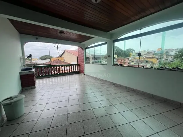 Casa com 150m² 2 quartos e 1 banheiro, à venda, no bairro Jardim Santa Lídia em Mauá