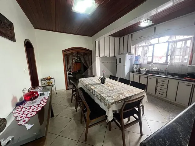 Casa com 150m² 2 quartos e 1 banheiro, à venda, no bairro Jardim Santa Lídia em Mauá