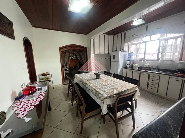 Casa com 150m² 2 quartos e 1 banheiro, à venda, no bairro Jardim Santa Lídia em Mauá