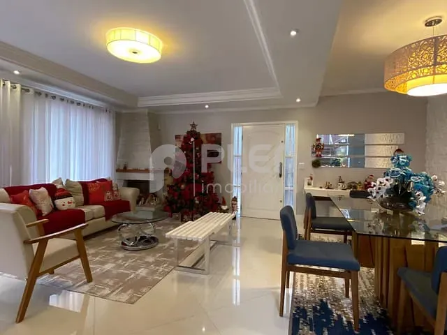 Casa com 320m² 4 quartos e 7 banheiros, à venda, no bairro Vila Irmãos Arnoni em São Paulo