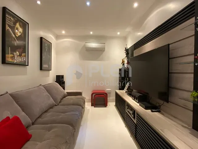 Casa com 320m² 4 quartos e 7 banheiros, à venda, no bairro Vila Irmãos Arnoni em São Paulo